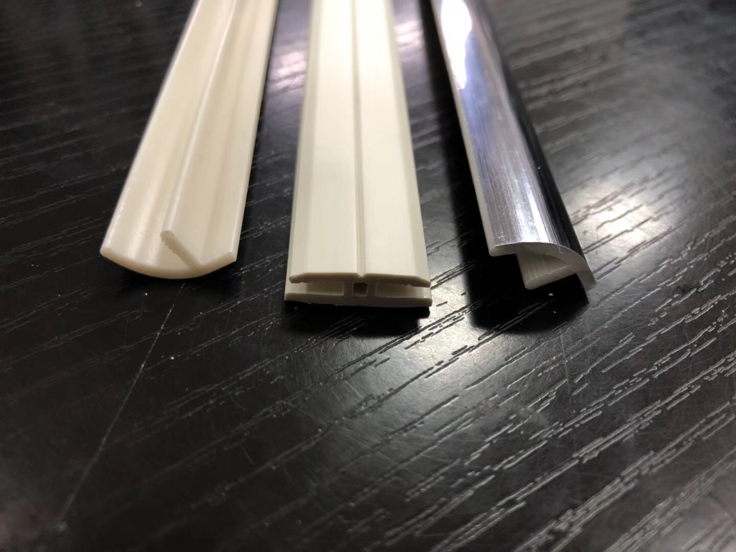 上海环保扣条封边条订做